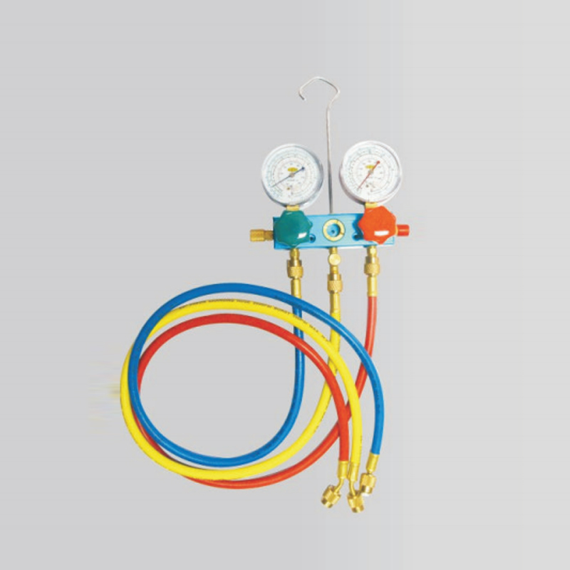 Tomhsaire iomadúil alúmanaim