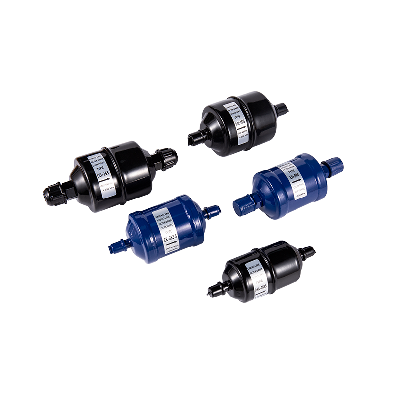 Triomadóirí scagtha líne leachtach